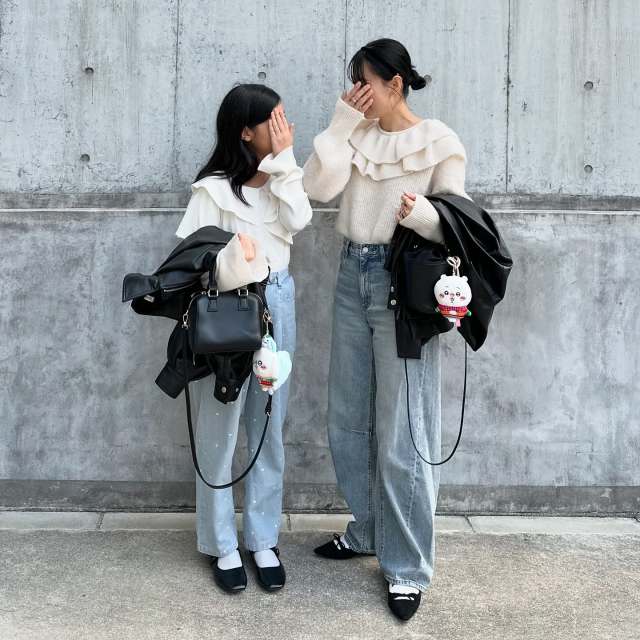 1｜フリルカラーのニット