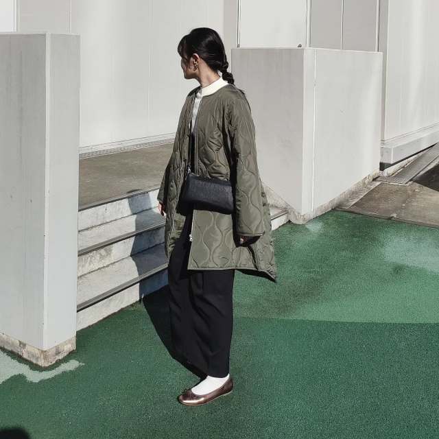 【ハイネックニットに合うアウター1】ノーカラーのジャケット・コート