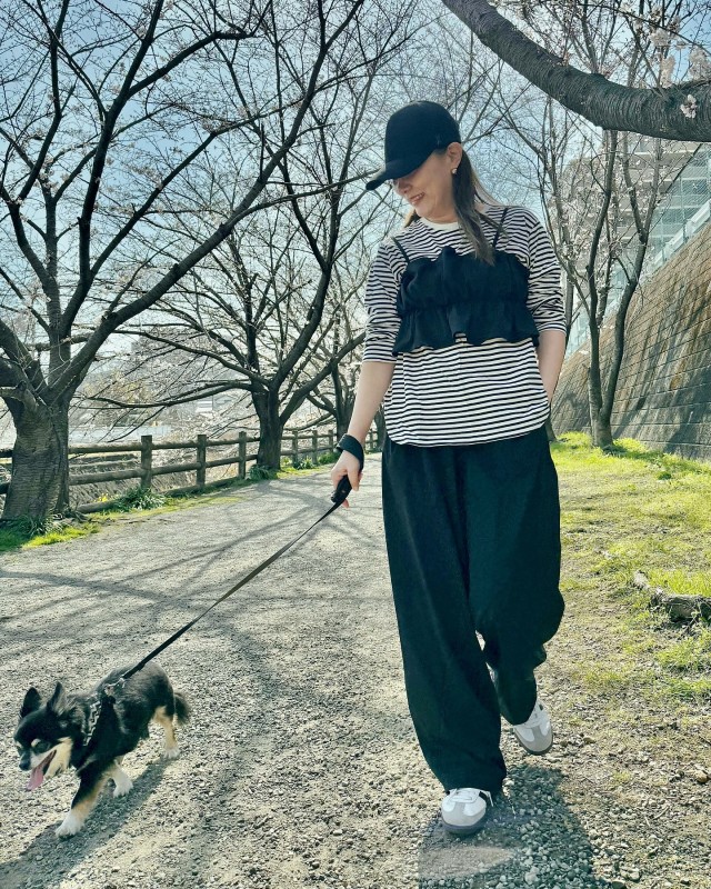 7｜トップスにビスチェを重ねる