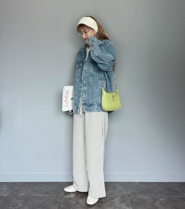 2｜派手色バッグ
