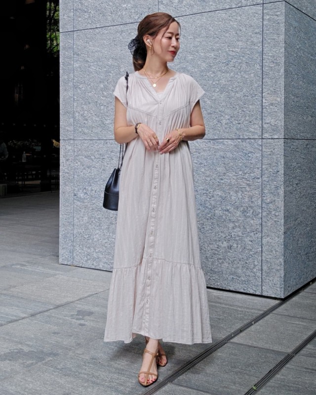 2025夏のワンピース、どんなデザインが人気？