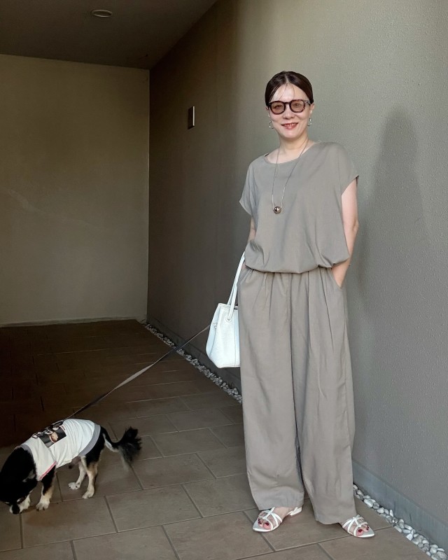 【40代50代×ゆったり着心地のいいファッション3】シンプルなセットアップ