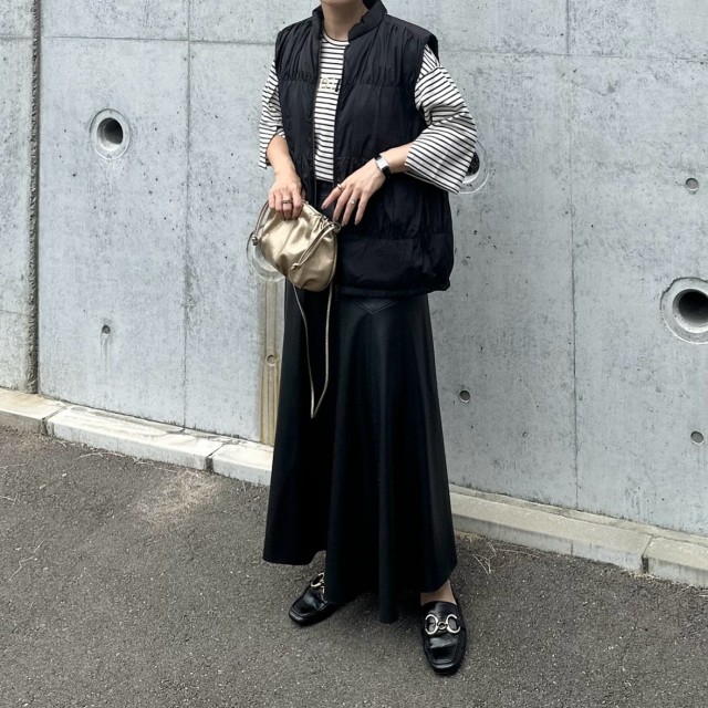 4｜女性らしいデザインのダウンベスト