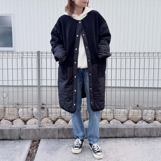 軽くてあたたか「ボア×キルティングのブラックコート」