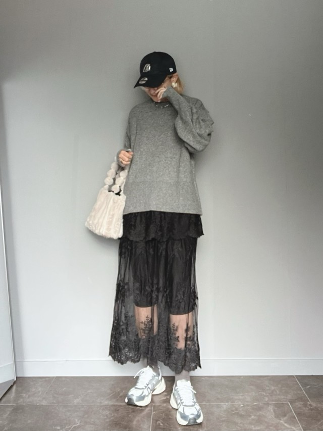 【40代の秋服6】レースアイテムのコーデ