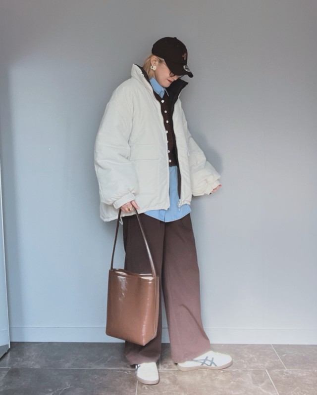 軽い＆インナーは薄着＆カジュアルにも通勤にも使いたいなら白ダウン！