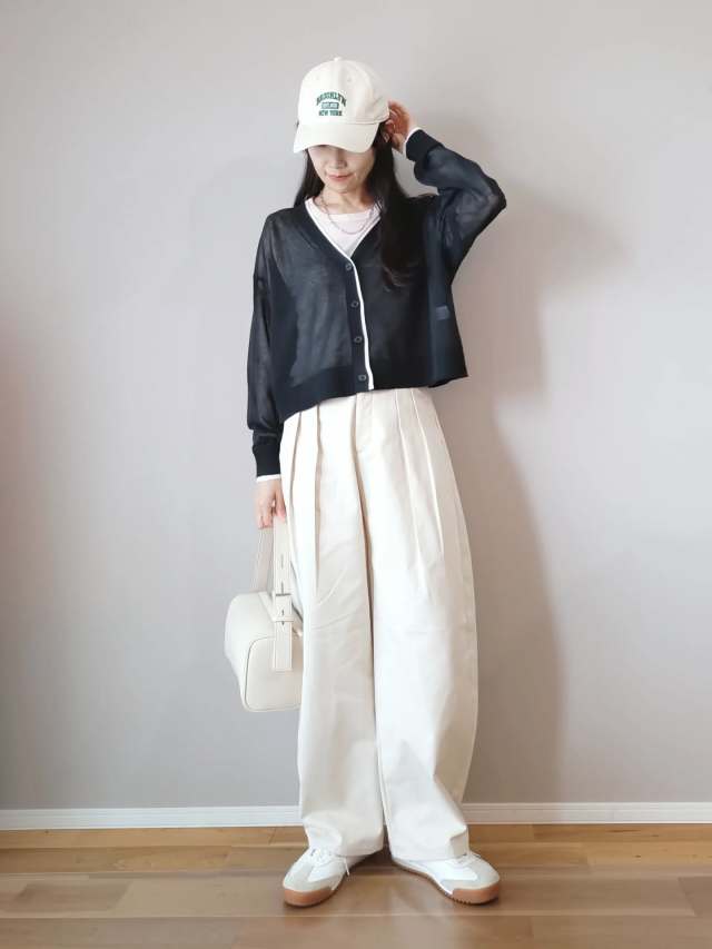 【4月の遊園地の服装アイデア3】ワイドパンツのコーデ