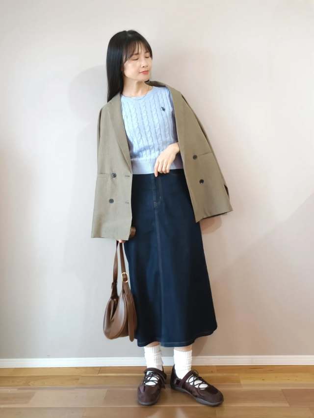 1｜スカート×靴下に合わせる