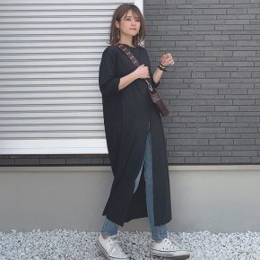 【遊園地の服装におすすめの靴】アクティブスタイルの定番！ ローカットスニーカー