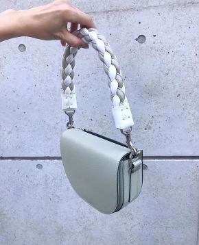 バッグのワンハンドルとは？