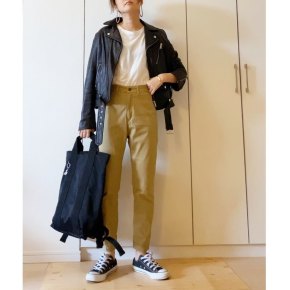 チノ テーパードパンツのコーディネート一覧 Cbk カブキ