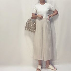 ピンク プリーツ ガウチョパンツのコーディネート一覧 Cbk カブキ