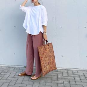 クリーム色のコーディネート一覧 Cbk カブキ