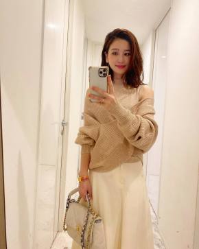 オフショルダーニットのコーディネート一覧 Cbk カブキ