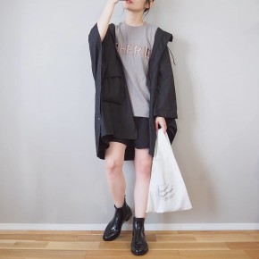 ぜったい雨に濡れたくない！ 最強ボトムは「ミニスカート・ショートパンツ」