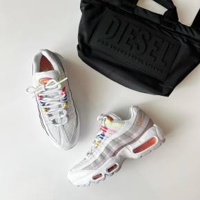 ダサ可愛いのコーディネート一覧 Cbk カブキ