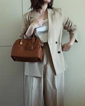 スーツみたいな服|ジャケット×ボトムのセットアップ