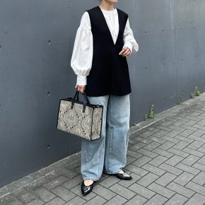 「黒のベスト・ジレ」と合わせてスタイリッシュに