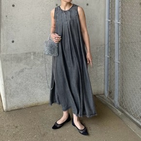 【40代50代のロングワンピース3】着回し力抜群なデニムノースリーブワンピース