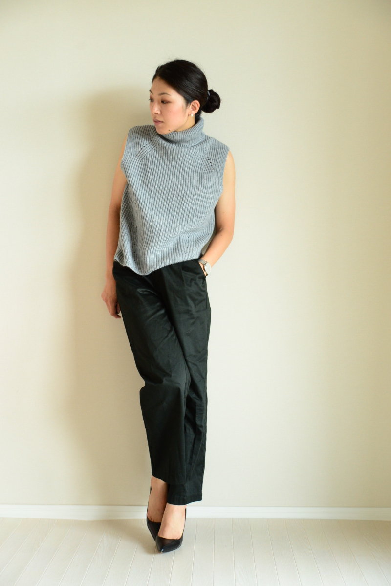 ZARA♡タートルノースリーブニット ZARA ネイビー タートルネック ノースリーブ ニット Lサイズ - メルカリ