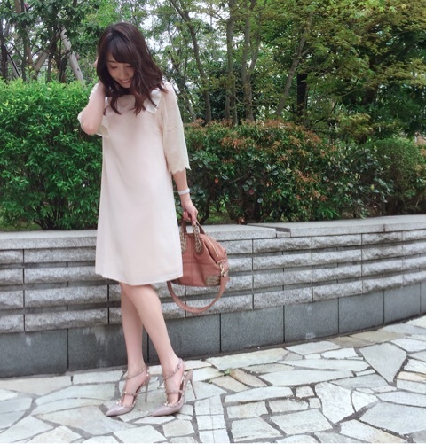 VALENTINO レースワンピース ピンク 半袖 wa2a7kms0cagniqcazo4.jpg
