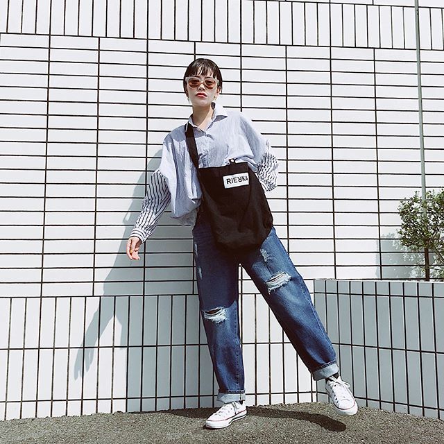 【使い回しバツグン♥】シャネル デニムパンツ シャネル(CHANEL)シャネル ロゴプリント デニムパンツ 衣料品