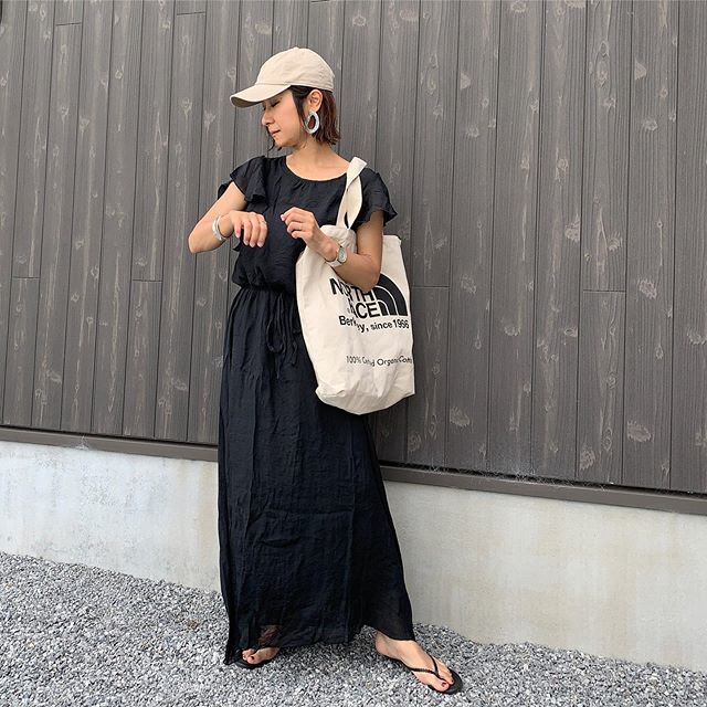 BOMBADA キャップセット ベージュ ブラック ブラックホールくんとミミちゃんキャップ·ベージュ（再入荷） | BLACKHOLE