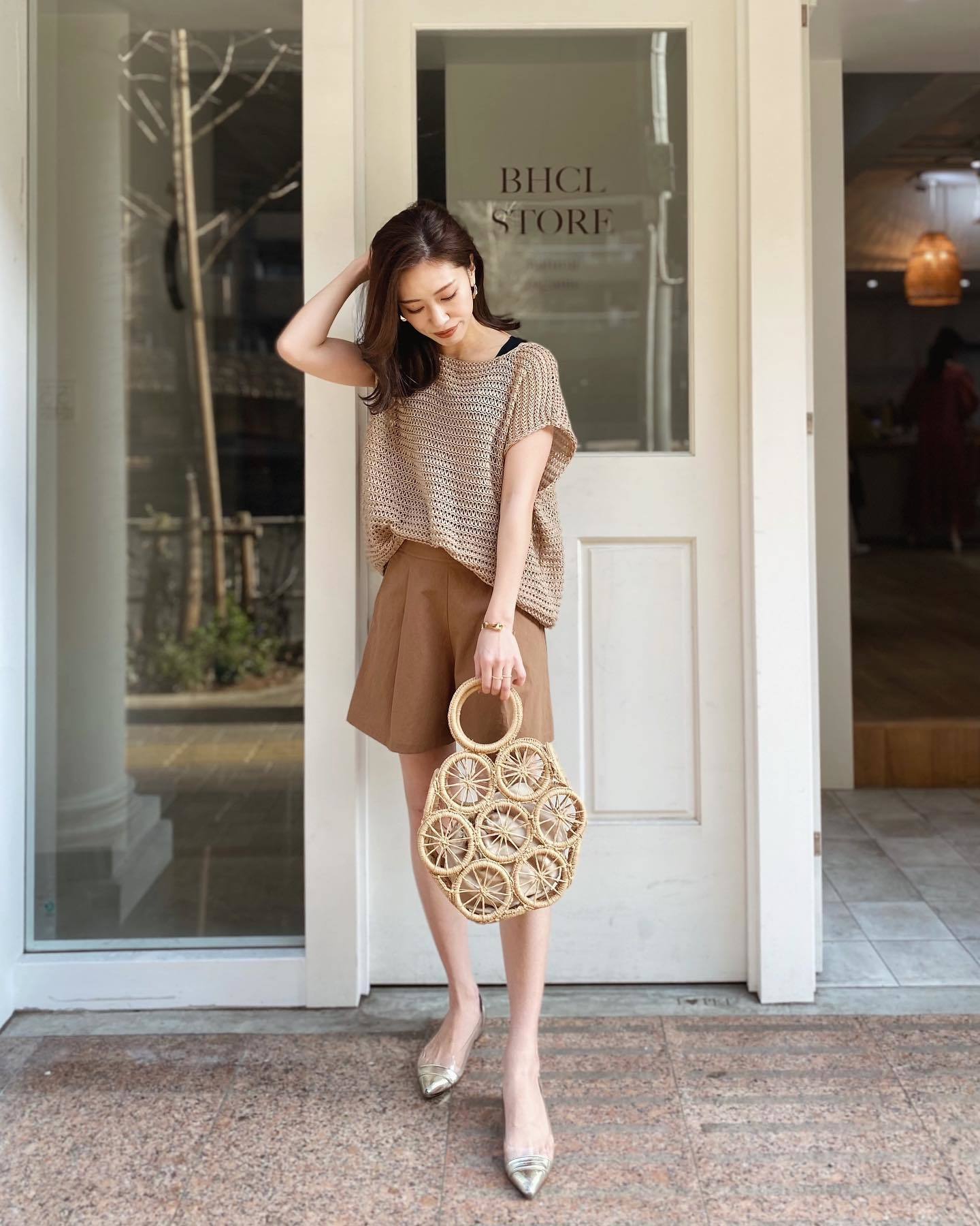 Malbon 半袖シャツ×ショートパンツ ベージュコーデ 夏ラウンドに☘️美品 半袖シャツショートパンツセット レディース セットアップ 2点