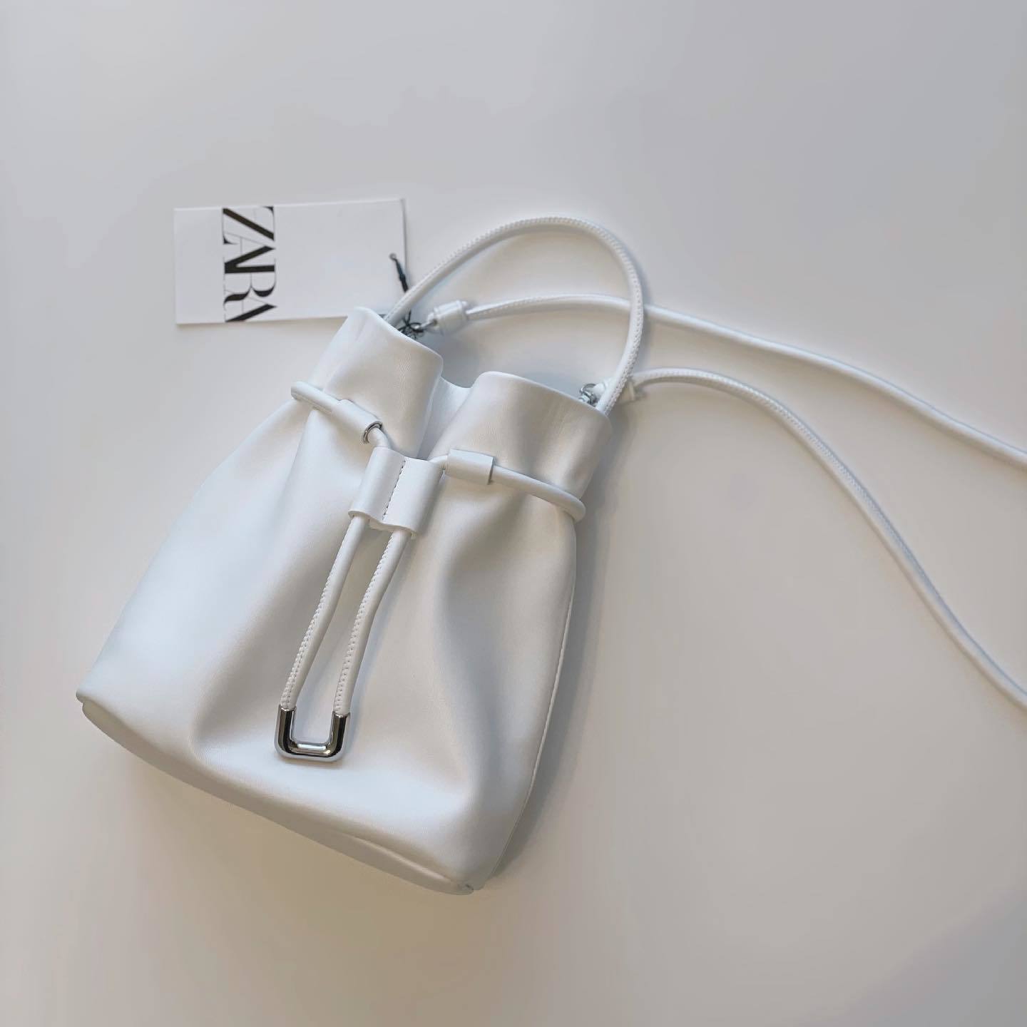 ミニシティバッグ ザラ ホワイト ZARA ザラ 白 チェーン バッグ ショルダーバッグ ミニシティバッグ