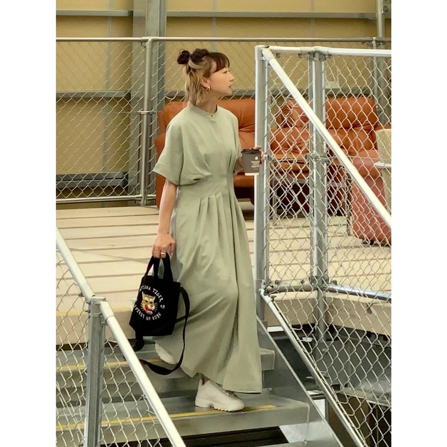 ブラック トートバッグ プリント Onitsuka Tiger（オニツカタイガー