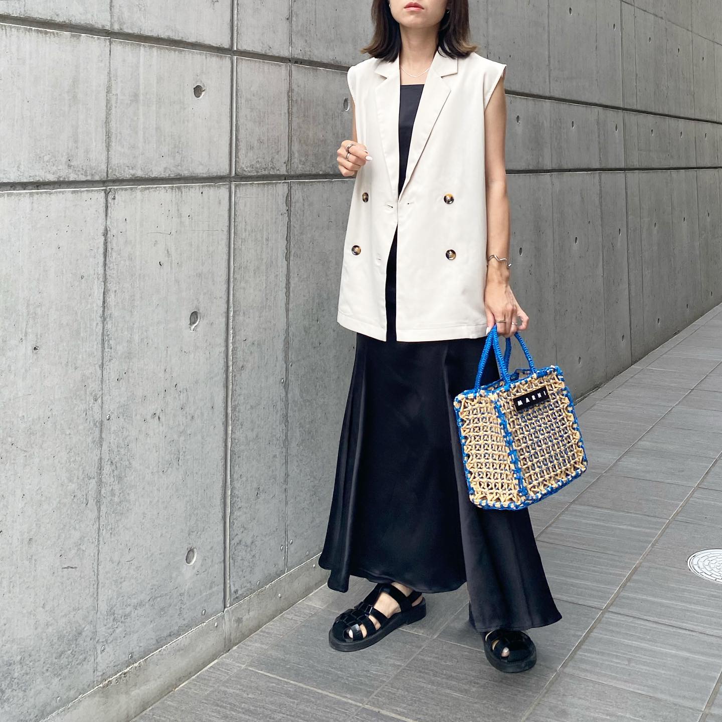 z04lms0m6c3bkn81qzlj.jpg