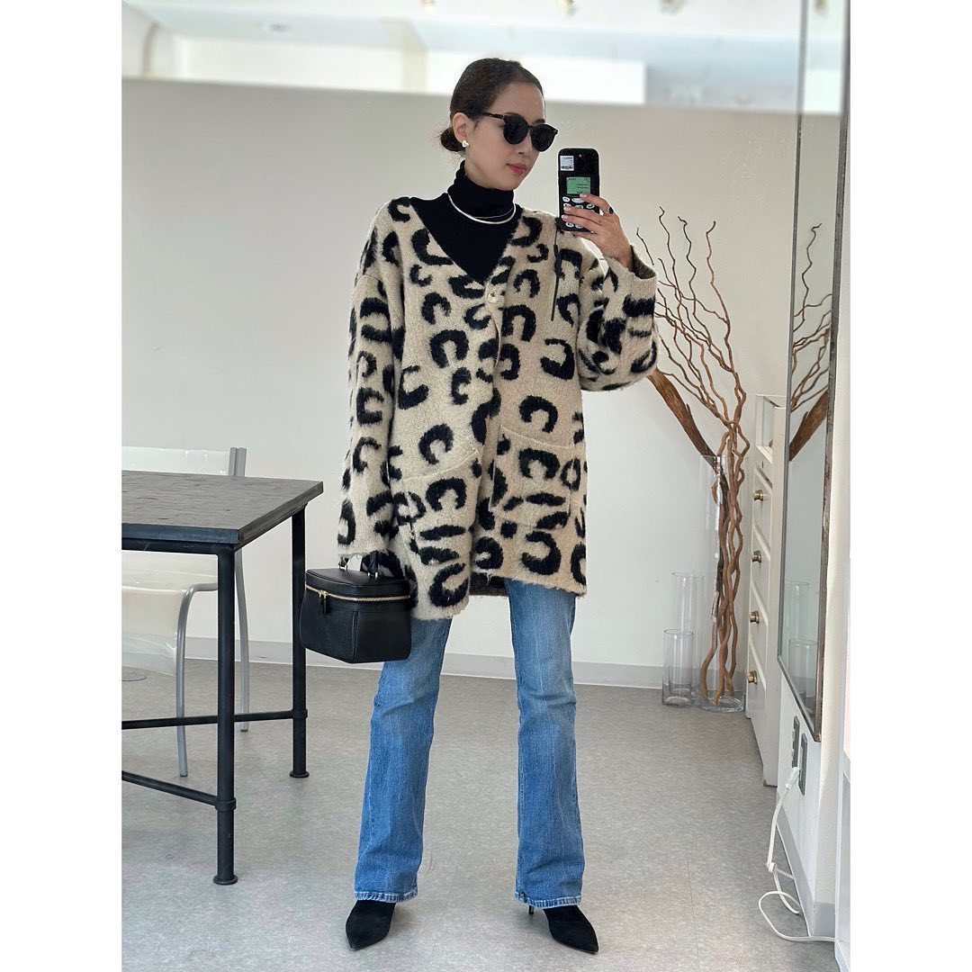 ZARA - バースデーバッシュのレオパードカーディガン orascu4epsakhxbsuovt.jpg