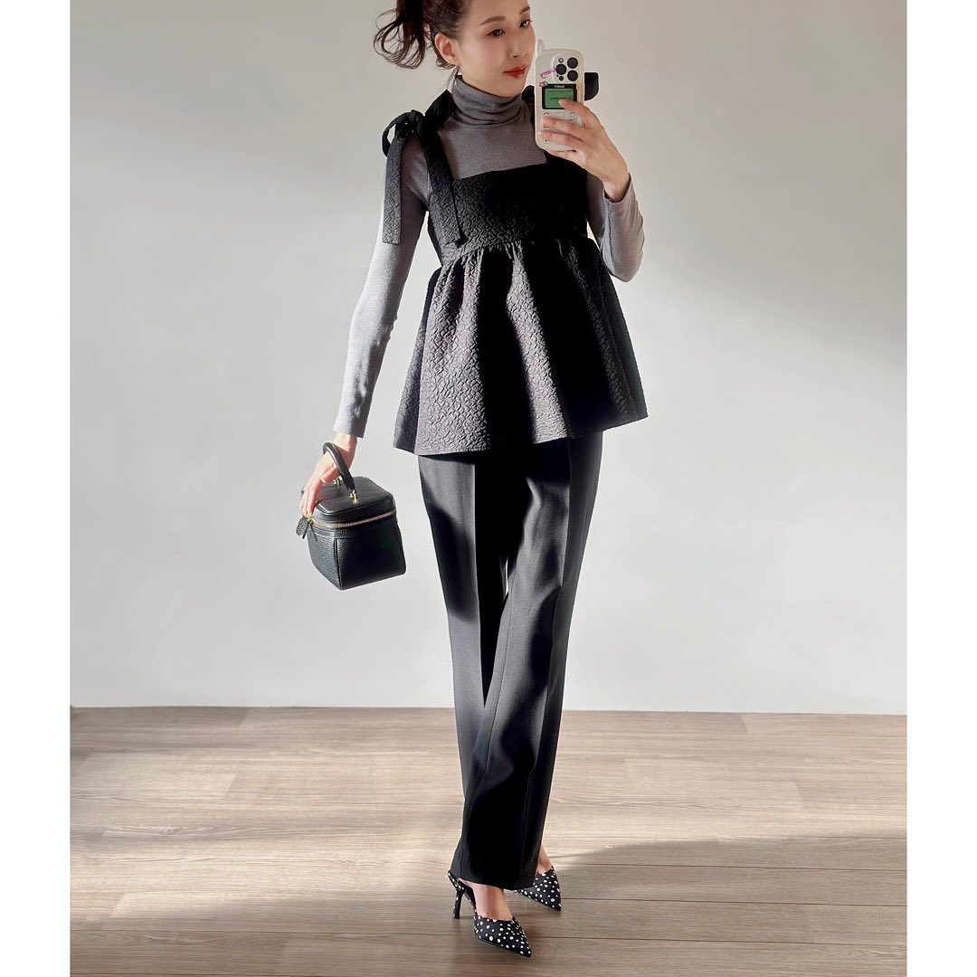 ZARA ベアトップキャミソール　ペプラム×ブラックリボン ZARA ベアトップキャミソール ペプラム×ブラックリボン