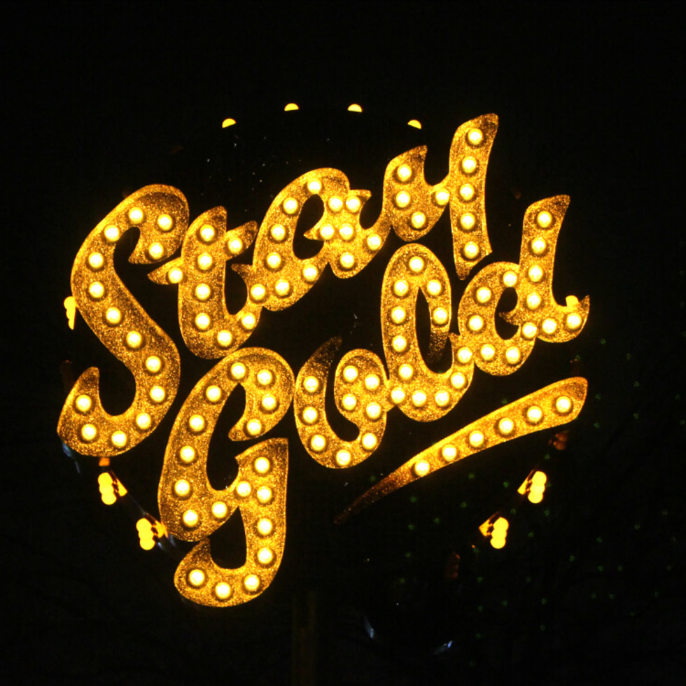 Stay Gold_Austin bar_sign