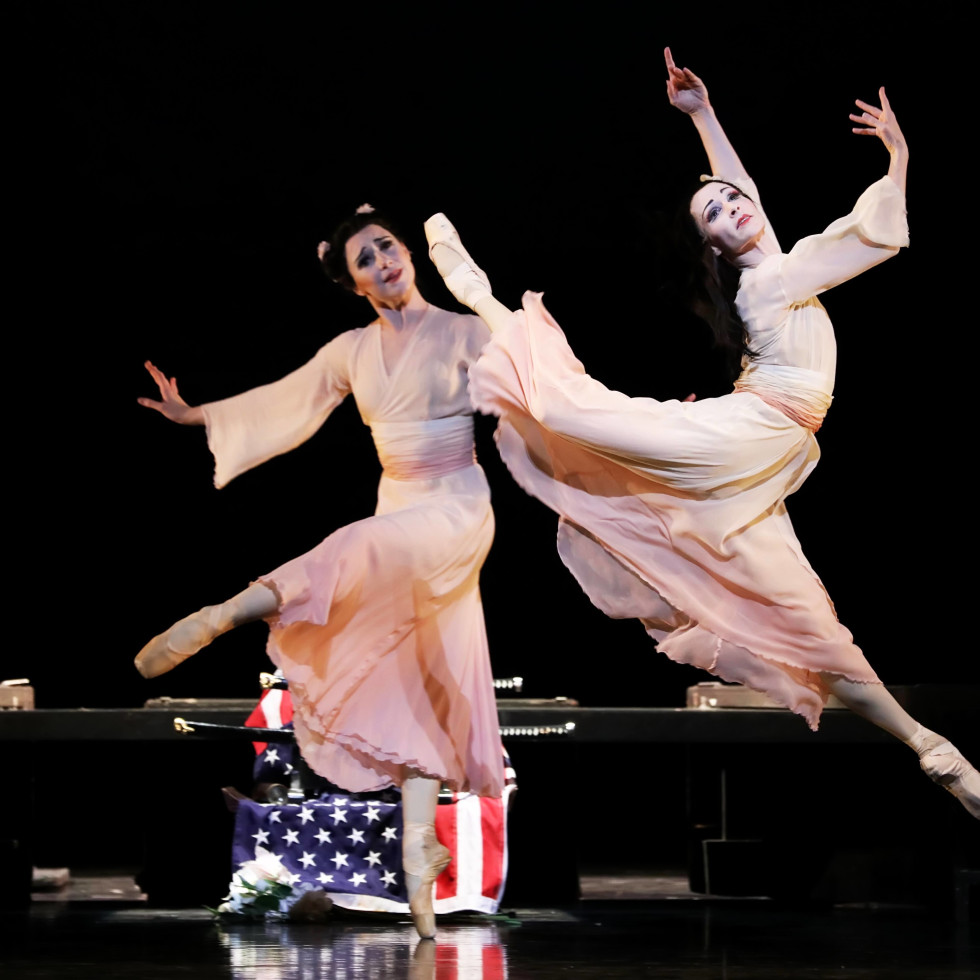 Houston Ballet Presents Two Extraordinarily Different Works Culturemap Houston 