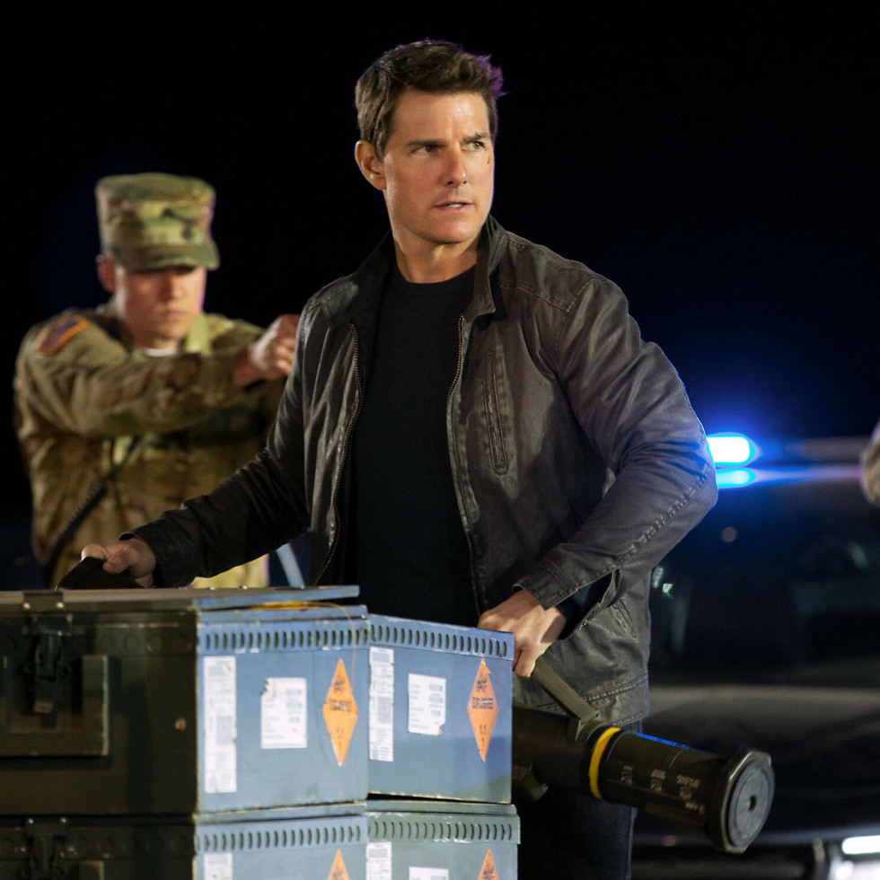 Tom Cruise in Jack Reacher: Never Go Back