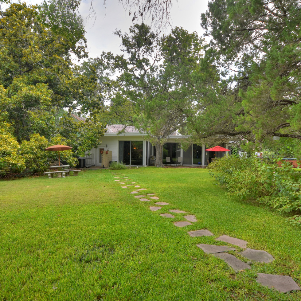 This historic New Braunfels home looks incredible for its age
