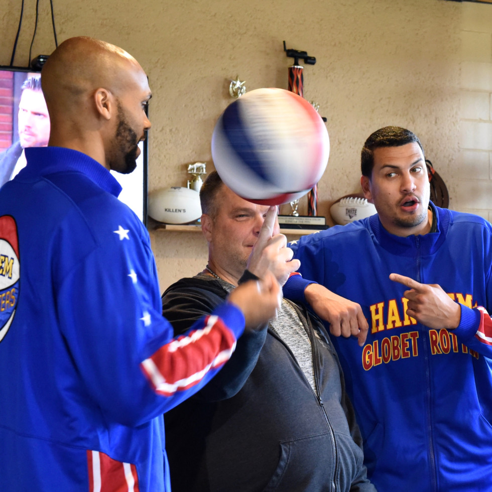 Globetrotters at Killen's barbecue