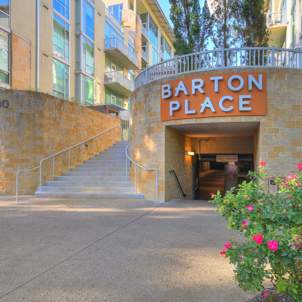 Walk to all of Austin's best offerings from this Barton Springs condo