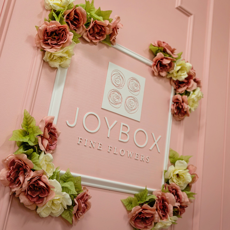 Houston floral workshop blooms when Frost Bank arrives with a surprise