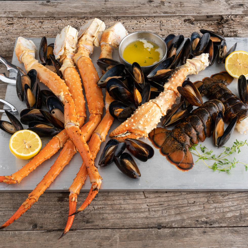 Houstonbased Landry's unveils new steak and seafood delivery service