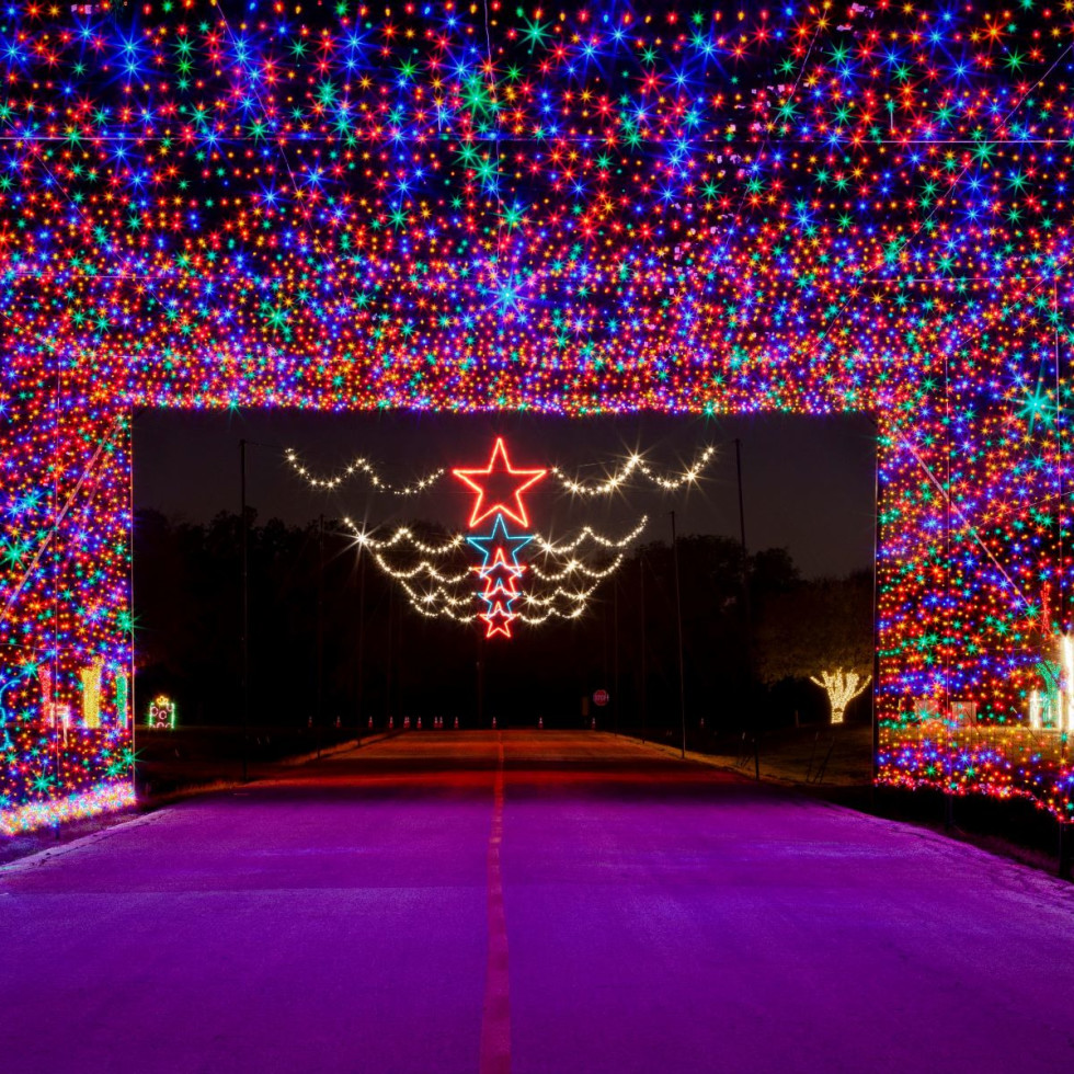 best drive through christmas lights