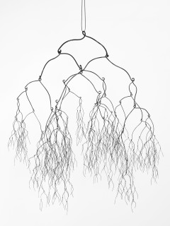 "Spontaneous future(s), Possible past"