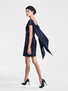 Clotheshorse Anonymous