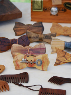 Sienna Gingerbread Market