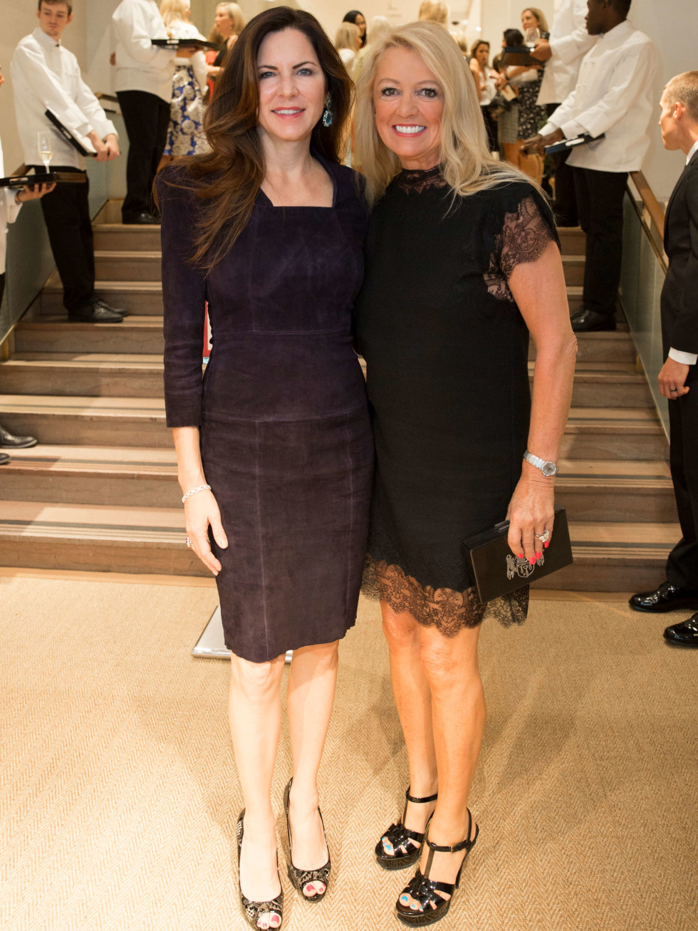 Lisa Arpey, Myrna Schlegel