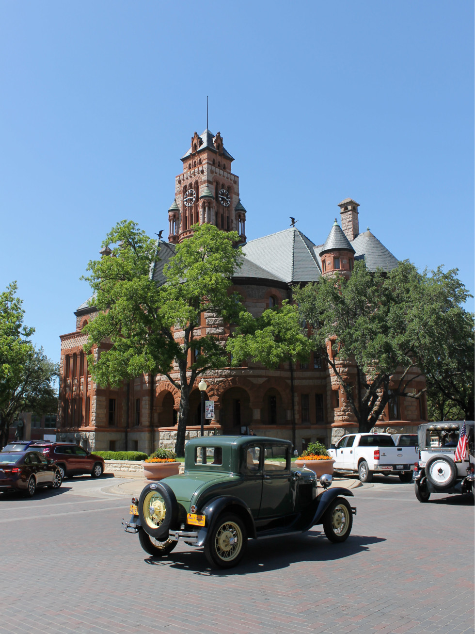 Ellis County Courthouse
