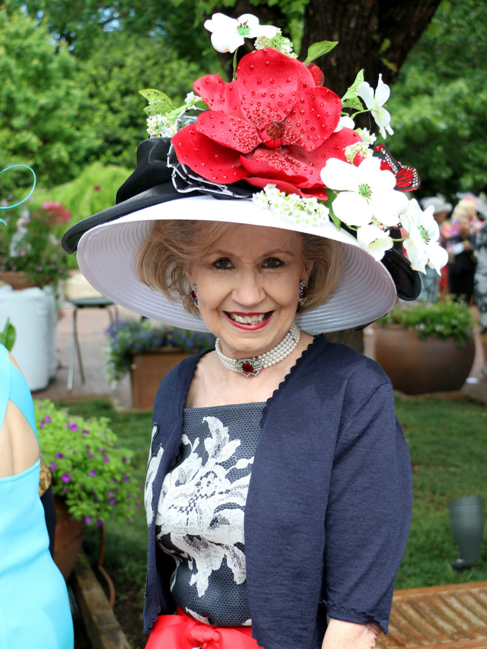Dallas Mad Hatters put on a show for Steel Magnoliasthemed luncheon