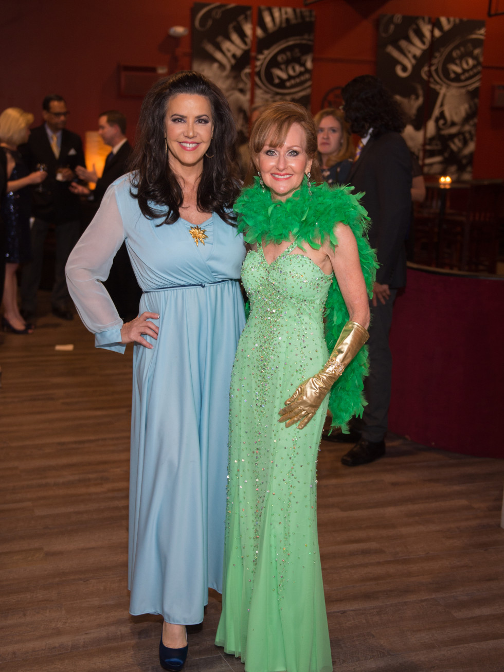 Baylor College of Medicine gala 4/16 Robin Young-Ellis, Carol Sawyer