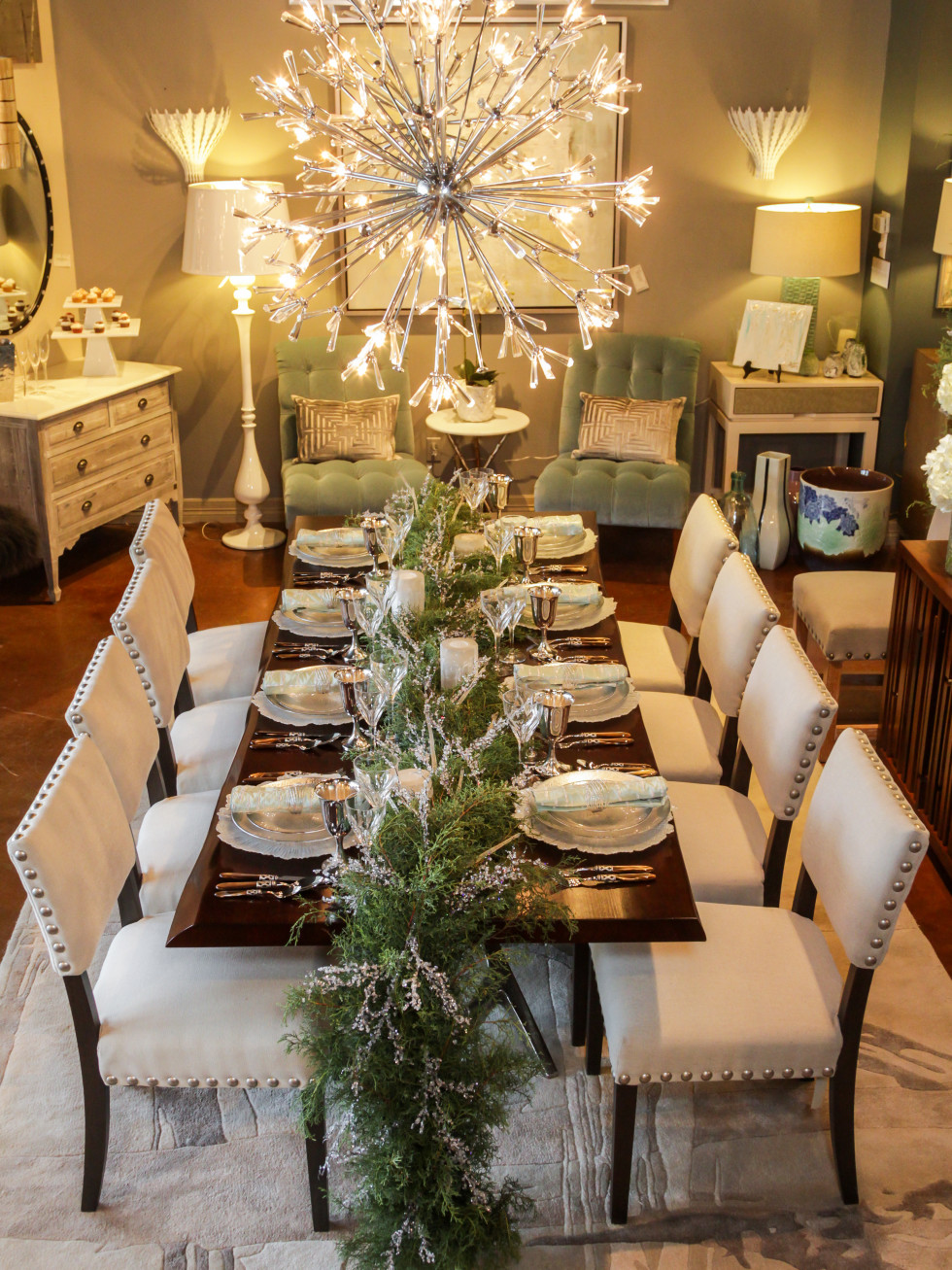 News, Houston Design Center, Deck the Tables, Dec. 2015 Design House